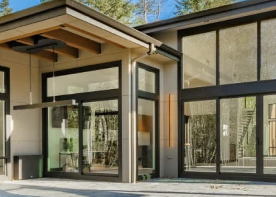 KG-Ablak – Az Otthon Minőségének Megteremtője: Miért Válassza a KG-Ablak Nyílászáróit?